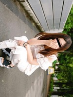 [10musume-051426_01] 天然むすめ 051426_01 出会って秒で生中セックス！ 井出裕子