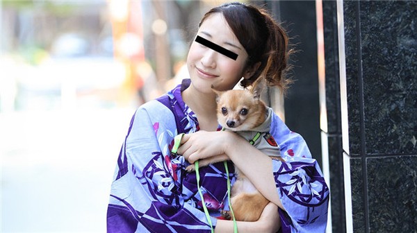 [10musume-082423_01] 天然むすめ 082423_01 犬の散歩中に犬好きな浴衣美人をナンパゲット！