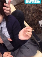 [567BEAF-214] 親と喧嘩して家出、友達やオトコの家を渡り歩くアイドル系ビッチww大学中退→コンカフェバイト→飽きたら飛ぶの繰り返しガチ社不家無しめちゃかわフリーターリオちゃん 21歳