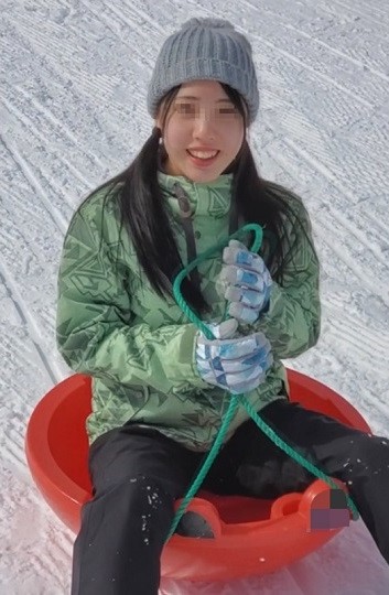 [FC2_PPV-1293958] 県立普通科①無垢な色白少女。雪山旅行の思い出。]