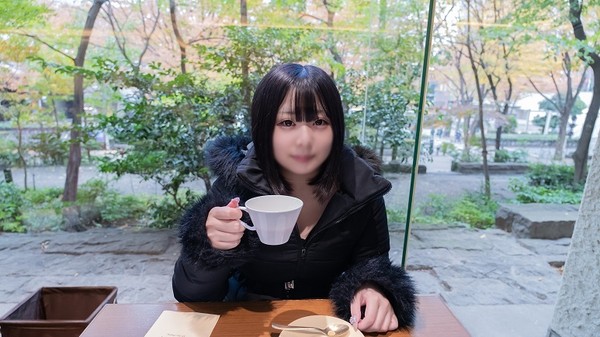 [FC2_PPV-4070969]  【巨乳・18歳】Gカップの秋田美人。ツルツル肌でのパイズリ最高＋生中出し。