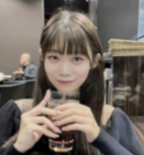 [FC2_PPV-4895263] [藻無し特典]秋田出身 都内有名大学４年の読モさやかちゃんと極秘密会。彼氏を裏切る危険日中出しで精子提供。