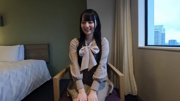 [FC2_PPV-4900698]  【無修正】おじさんに何度も絶頂させられて本気汁もでちゃう美巨乳くるみちゃんにガチ生中出し♡