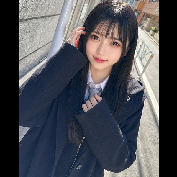 [FC2_PPV-4903171] 【顔出し解禁】”神ビジュ新生アイドル18歳” 加入わずか1週間で限界FC2デビュー。ピル無しガチ生中出し映像。※残りわずか