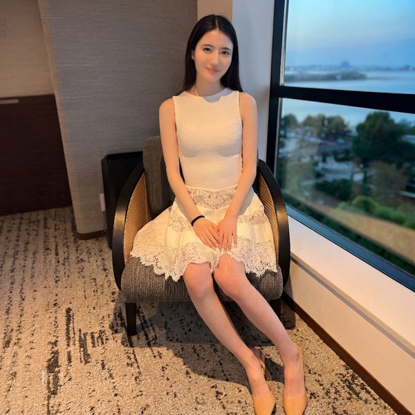 [FC2_PPV-4939195] 【8/5迄1290pt】 【初撮】19歳 美しすぎる色白な腹筋美ボディムスメ。カラダの相性が良すぎて激ピストンセックス中に微笑を浮かべながらイキまくる。経験少ない敏感マンコにたっぷり中出し。