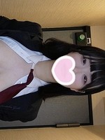 [FC2_PPV-4944921] 【初回70%オフ】 0363_009 みさきちゃん18歳 学校帰りにノーパンノーブラ制服姿のままラブホ密会！Fカップ色白おっぱいと剛毛マンコを見せつけ、丁寧なご奉仕イラマフェラで人生初の口内射精も解禁