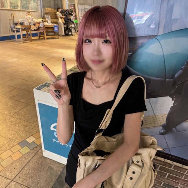 [FC2_PPV-4963159] 【9/8迄1290pt】 【初撮】19歳 150cm、39kg細身ボディの美人販売員。オトナの巨根で小さなカラダにぶっさして 「どこでも気持ちいい…！」と絶頂に達し何度も痙攣。締め付けマンコに中出し。