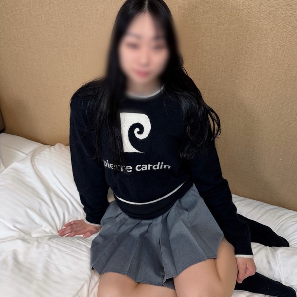 [FC2_PPV-4975798] 最後の動画です！ 【無】 【中出し】年上彼氏の雑魚ちんで満足できない美女が再び会いに来た。緊張してるけど徐々に女の顔になっていく姿がエロい。※特典あり
