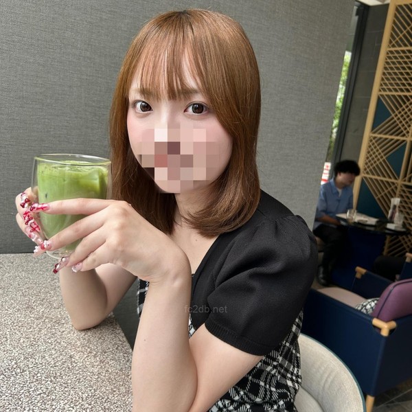 [FC2_PPV-4976255] 【初撮り記念】初めましての超絶アイドルフェイスJD1ちゃんを捕まえたので、大人の力を使っておちんぽケースにしました