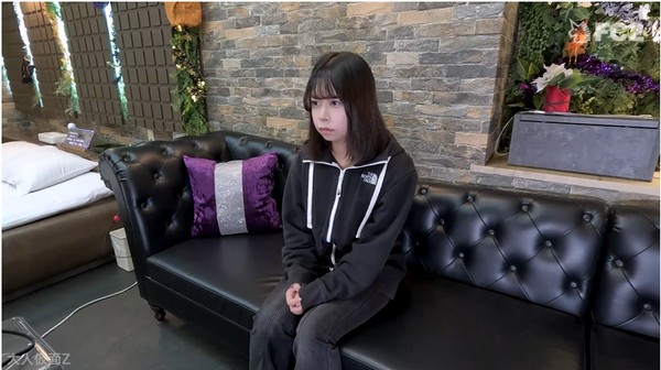 [FC2_PPV-4982823] 【素人初撮り】まな(18)経験2人の超かわいいこの別画角と未公開騎乗位映像。2時間休みなしでの連続責めで何度もイキ続ける場面はノーカット定点カメラ